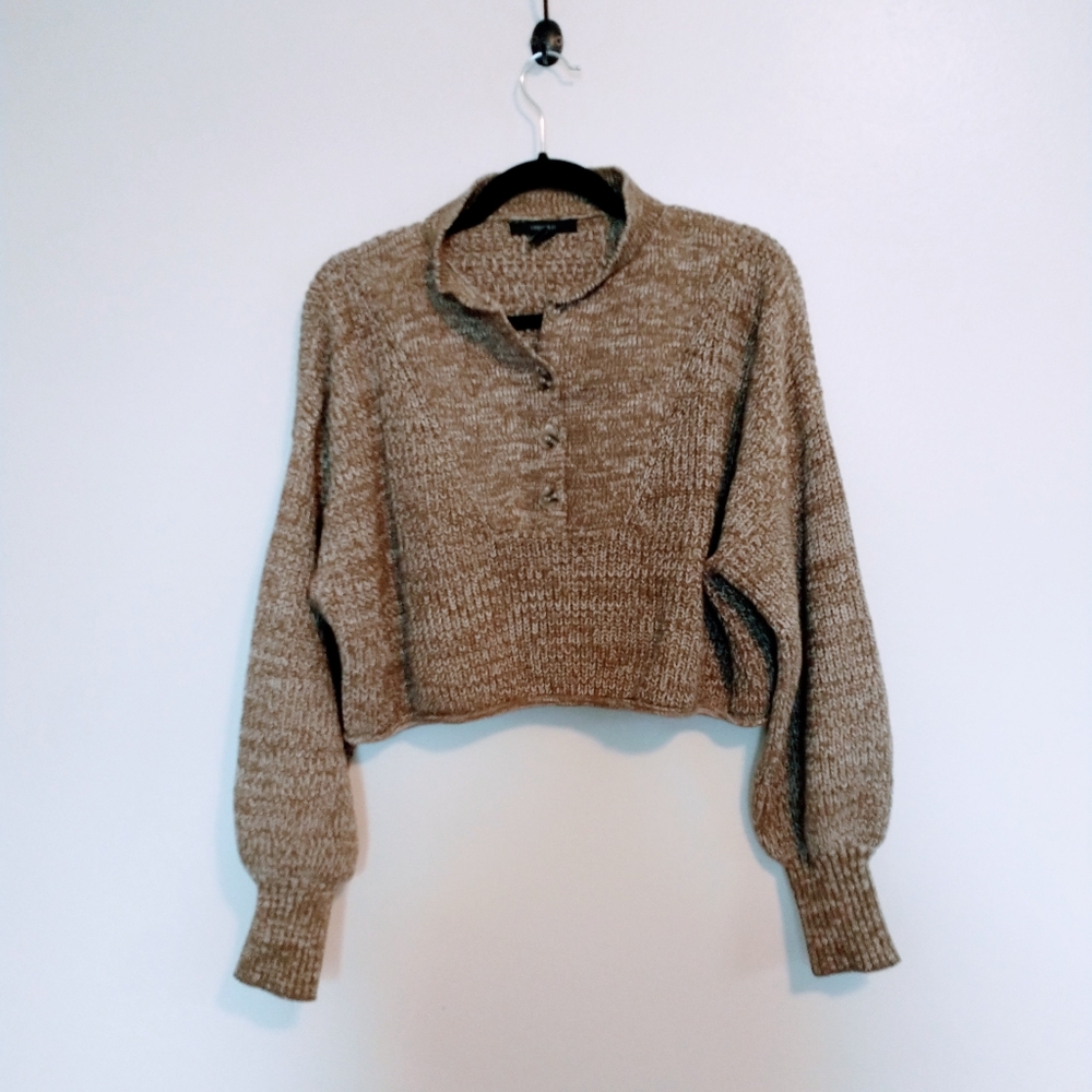 Forever21 brown cropped sweater with collar and half button up, balloon sleeves